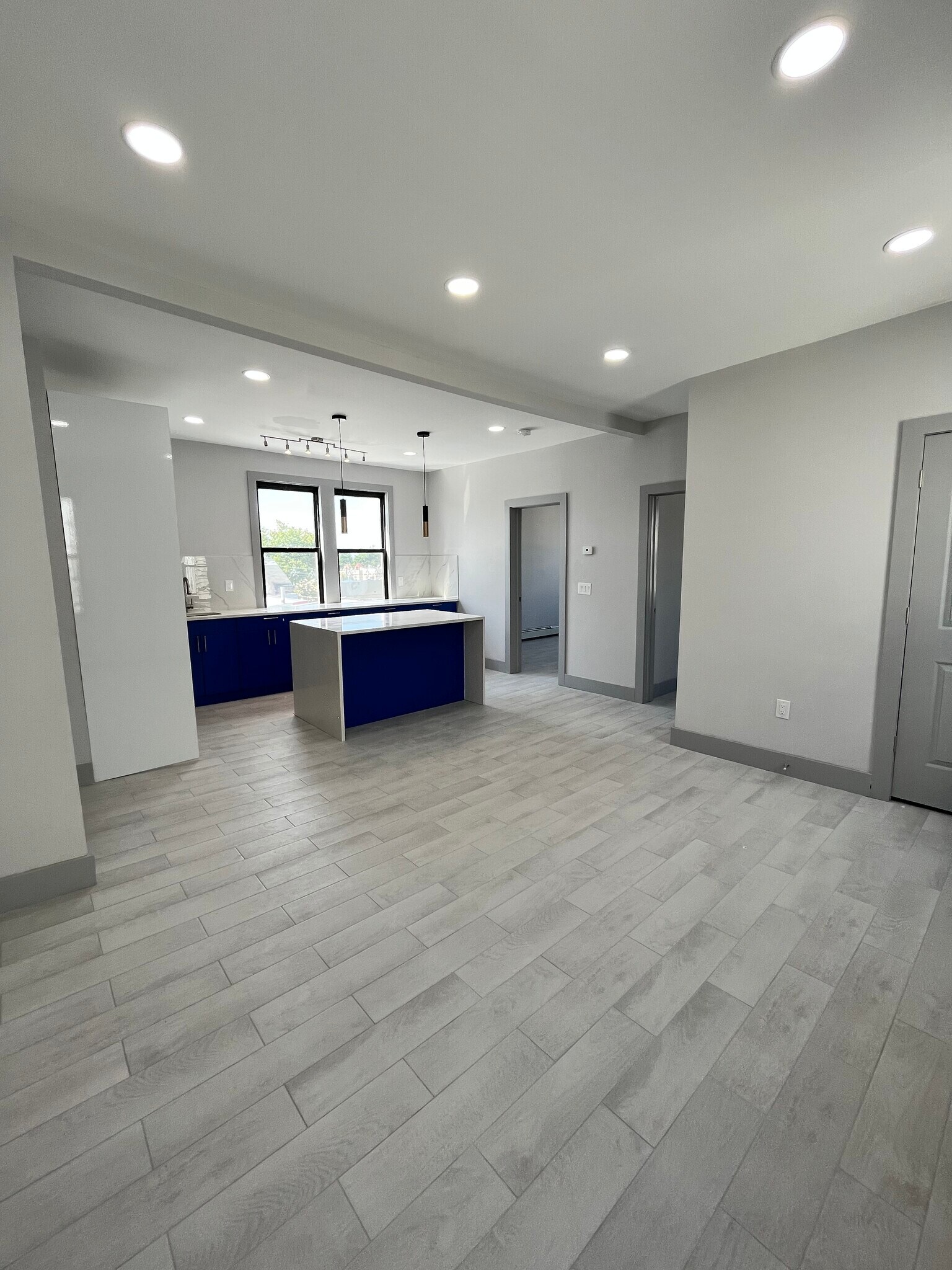 281 Cator Ave 6 - 277 Cator Ave