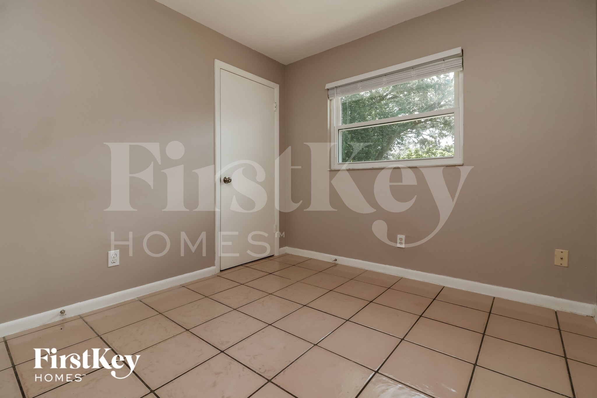 Building Photo - 315 Miami Ave