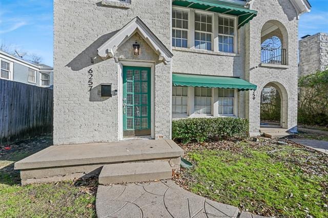 Building Photo - 6257 Palo Pinto Ave