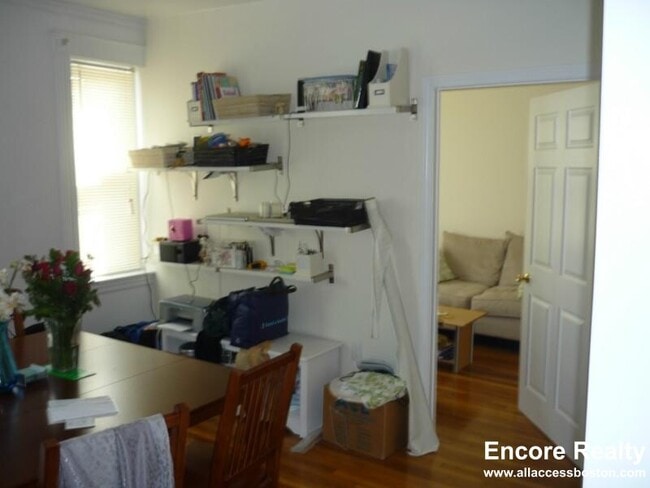 Building Photo - 1615 Commonwealth Ave