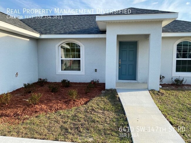 Building Photo - 6410 SW 147th St Rd