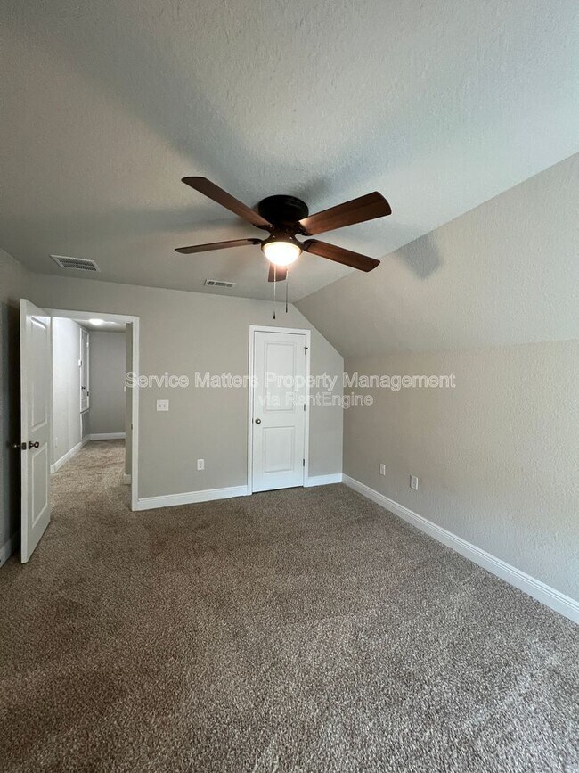 Building Photo - 3888 Ranch Rd