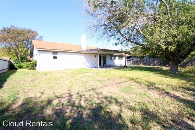 Building Photo - 3 br, 2 bath House - 1904 STARDUST ST