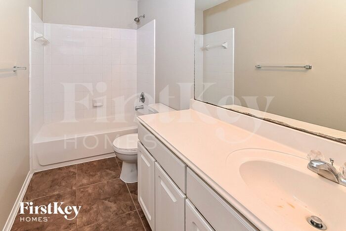 Building Photo - 22610 Spring Crossing Dr
