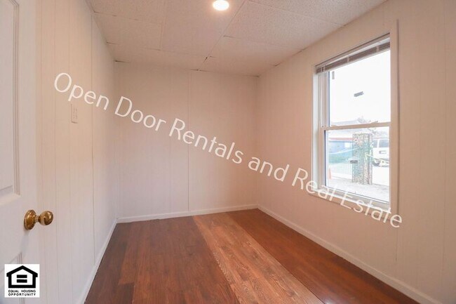 Building Photo - 17425 State Road 37