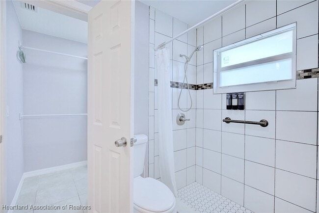 Building Photo - 4706 Mercado Dr