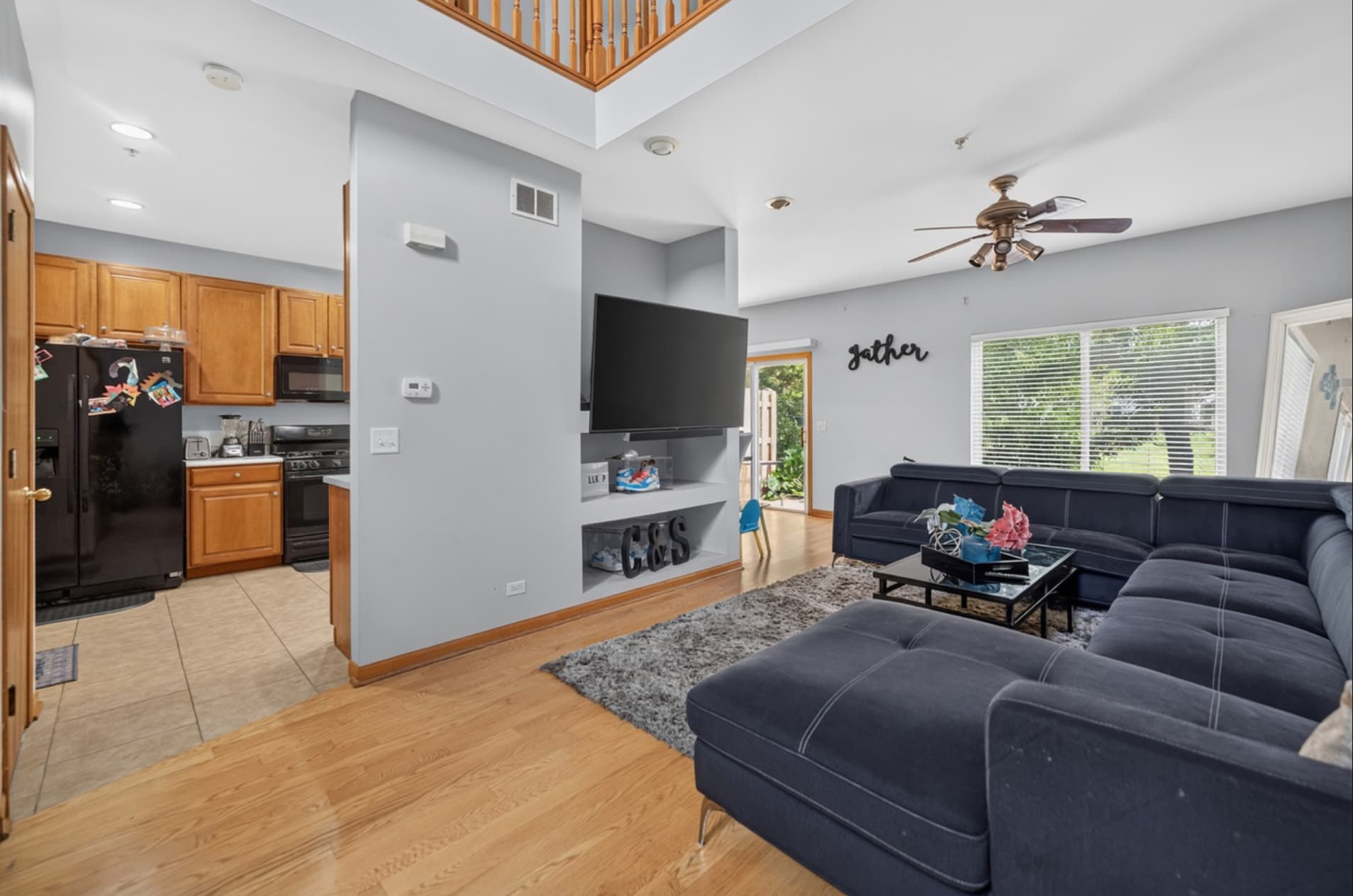 Building Photo - 949 Tanager Ct