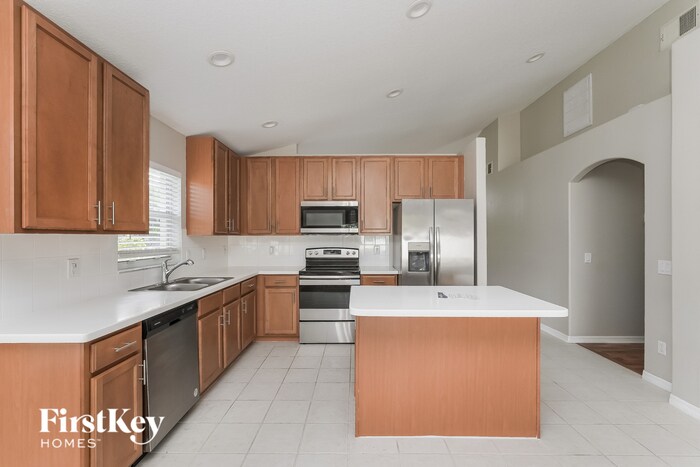 Building Photo - 1523 Sweetspire Dr