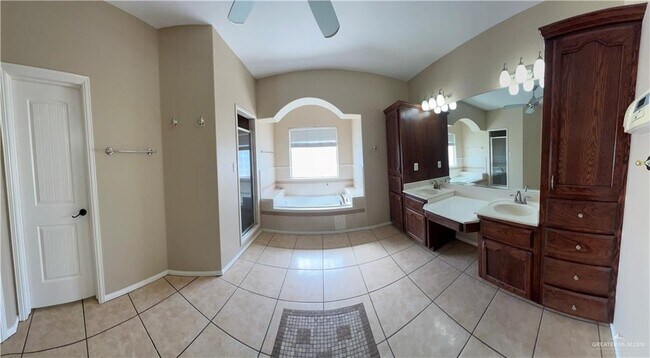 Building Photo - 24 San Felipe Dr