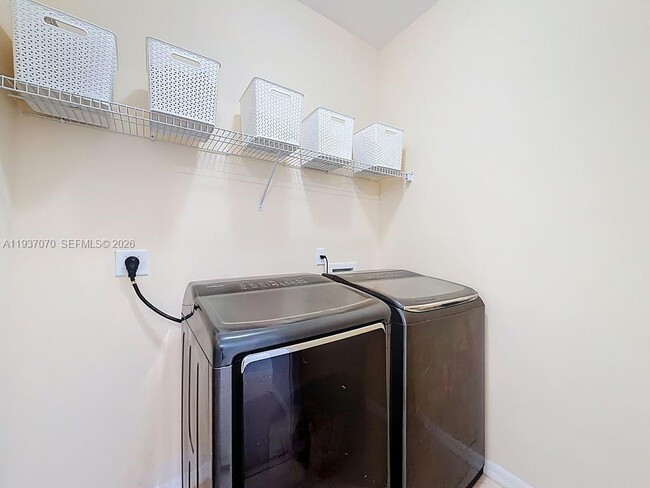 Building Photo - 602 Mariner Bay Blvd