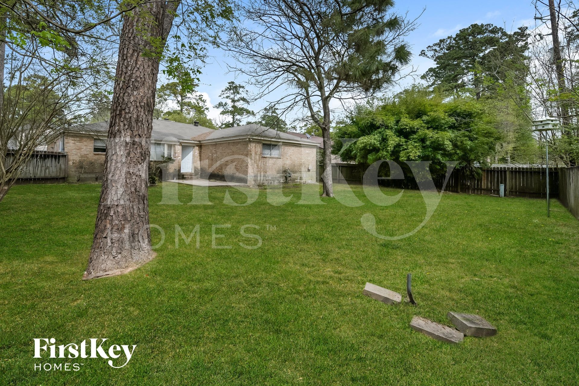 Building Photo - 2506 Rambling Brook Dr