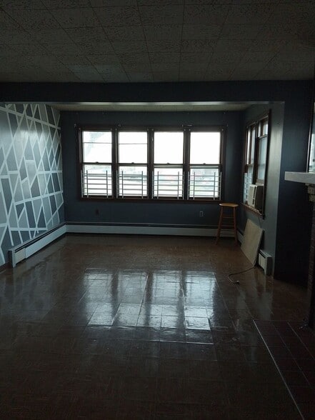 Building Photo - 36 Davidson Ave
