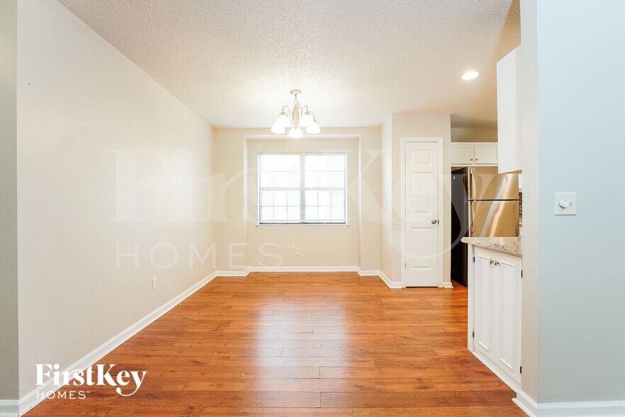 Building Photo - 328 Indigo Rd