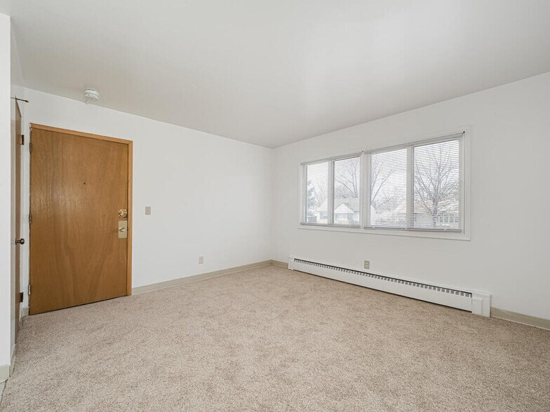 Building Photo - 4965 3rd St NE