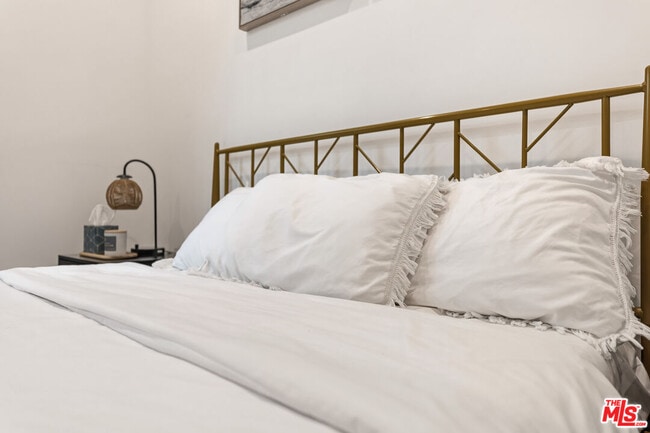 Building Photo - 22747 Erwin St