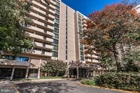 Building Photo - 4141 Henderson Rd