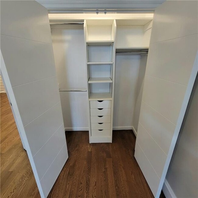 Building Photo - 3005 Avenue M