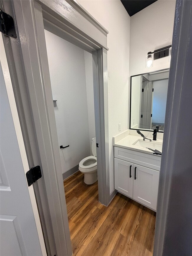 Building Photo - 1002 Natchez Ave