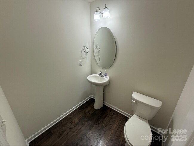Building Photo - 9010 Harwood Knoll Dr