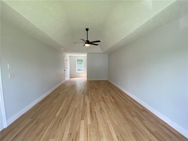 Building Photo - 1855 Big Haynes Ct SW