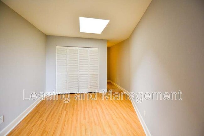 Building Photo - 309 Meeting Street