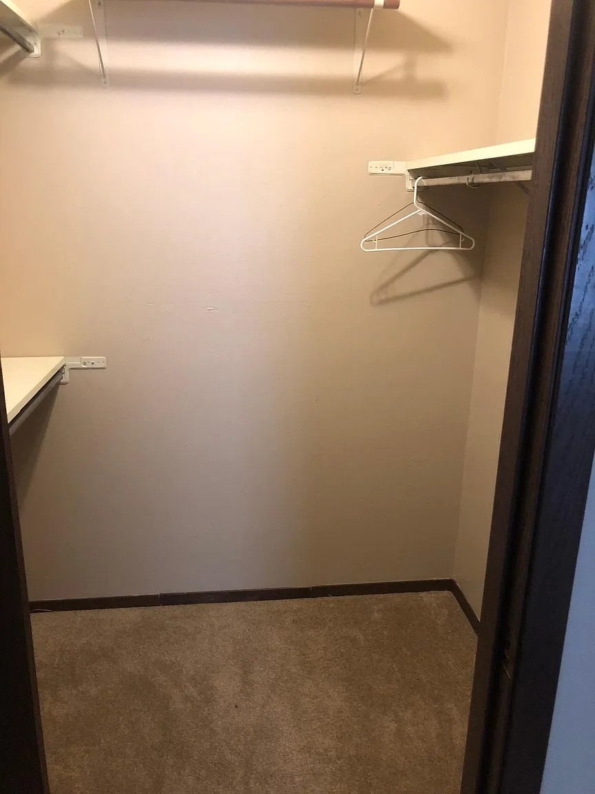 Master walk-in closet - 200 Lodge Dr