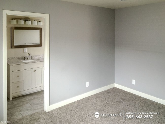 Building Photo - 4765 34th St