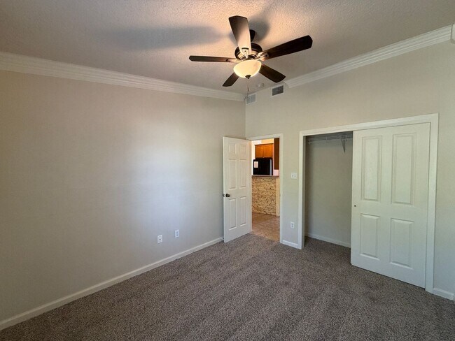 Building Photo - 3 Bedroom Single Story Home Available Near McMahon Blvd NW & Kayenta St NW!