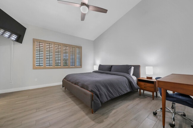 Building Photo - 77576 Cll Las Brisas N
