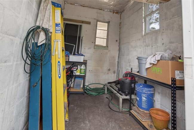 Building Photo - 5617 19th Ave S