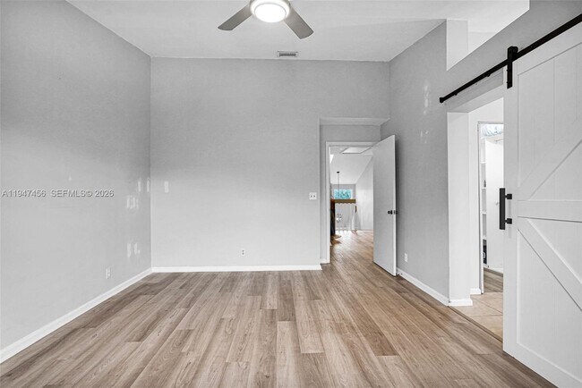 Building Photo - 2149 Discovery Cir W