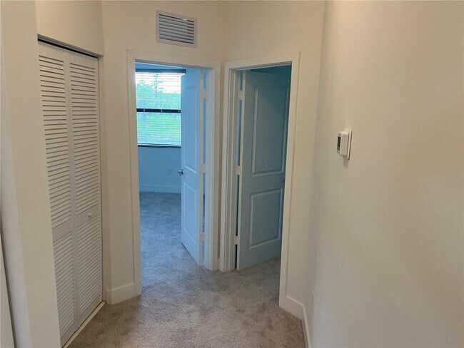 Building Photo - 5542 Agostino Way