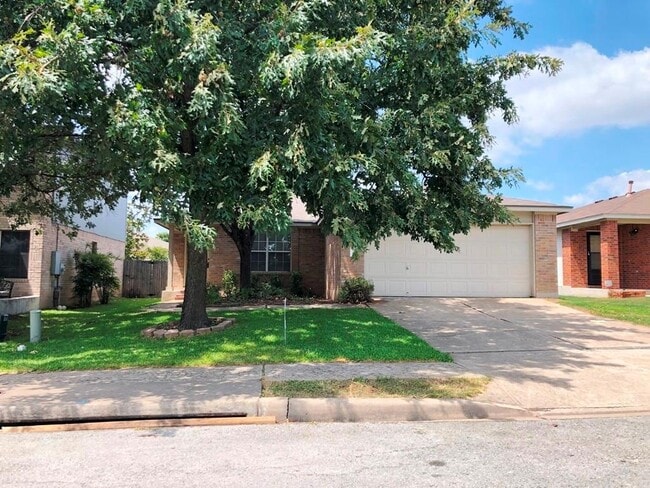 Primary Photo - 17500 Dashwood Creek Dr