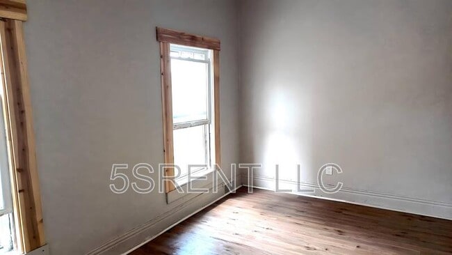 Building Photo - 85 W 2nd St