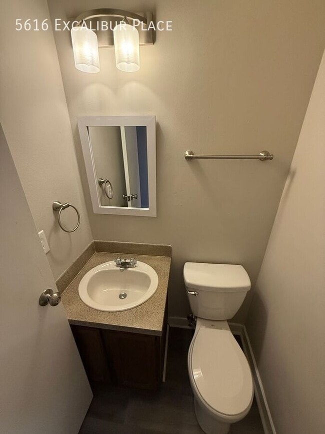 Building Photo - 5616 Excalibur Pl