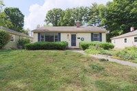 Building Photo - 5608 Indianola Ave