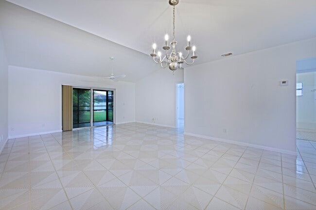 Building Photo - 135 Doe Trail