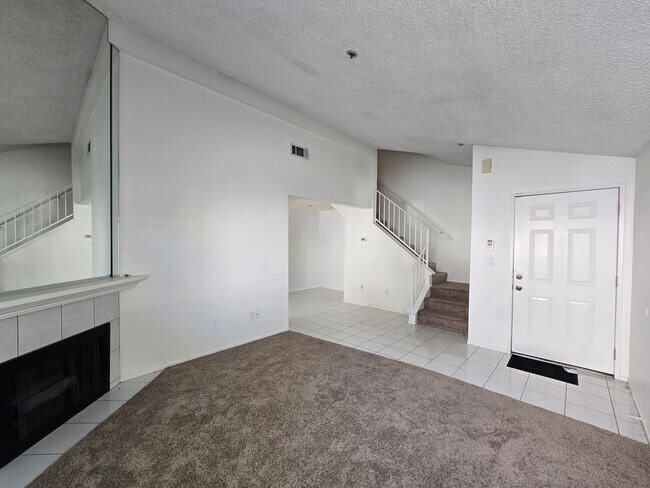 Building Photo - 44500 15th St E