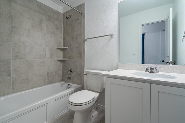 Building Photo - 7100 Dancing Wind Ln