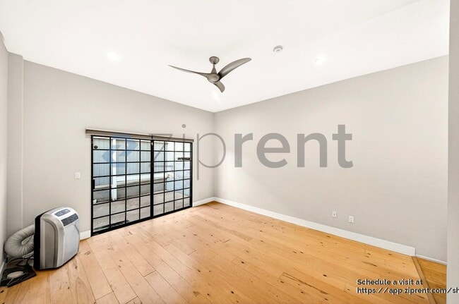 Building Photo - 2021 Carnegie Ln