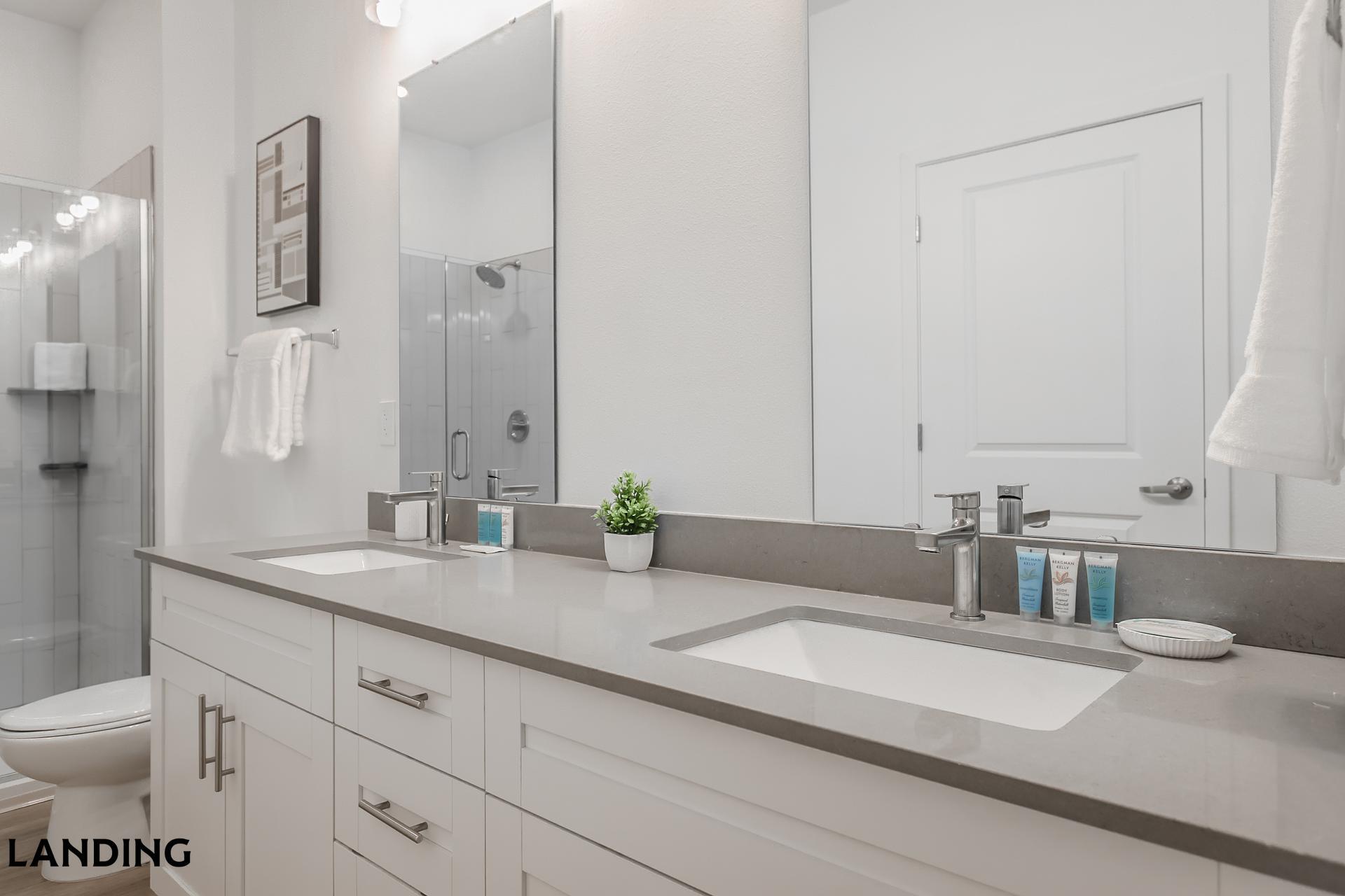 Building Photo - 515 Corso Ln