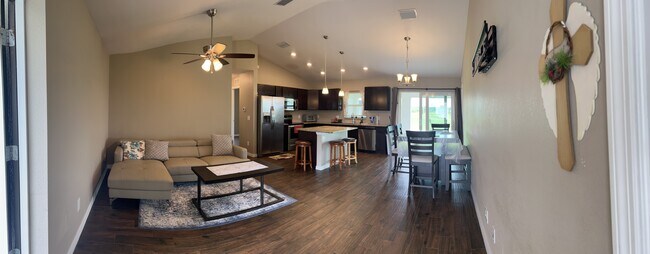 Building Photo - 1206 Venus Loop