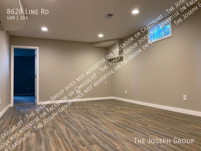 Building Photo - 8628 Line Rd