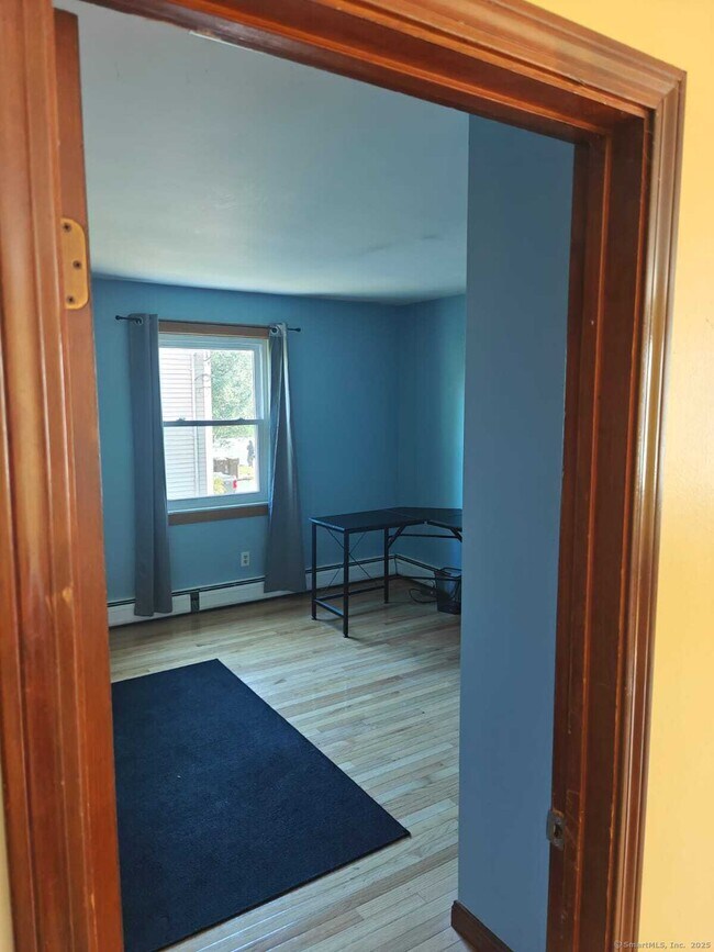 Building Photo - 47 Fort Hill Ave