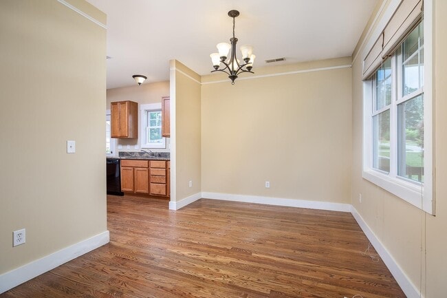 Building Photo - Modern Craftsman-Style Home in West Asheville