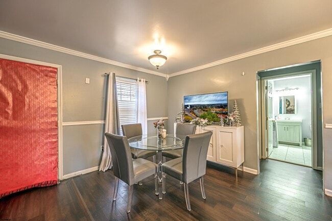 Building Photo - 303 Martin L King Ave