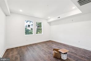 Building Photo - 4237 Mantua Ave