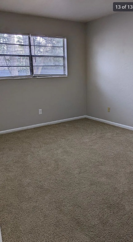 Building Photo - 915 SW 61st St