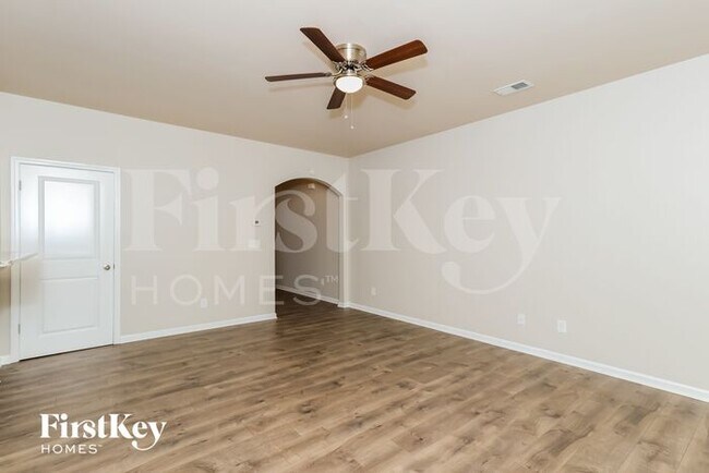 Building Photo - 169 Southwind Cir
