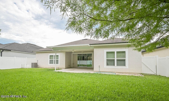 Building Photo - 15736 Spotted Saddle Cir